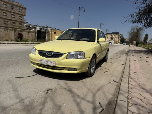 هيونداي فيرنا 2011 - صورة 3