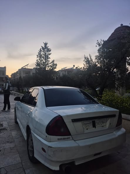 ميتسوبيشي لانسر 2007 - صورة 1