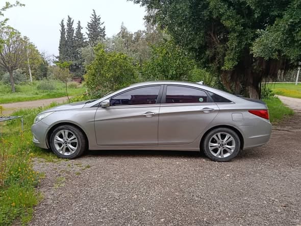 هيونداي سوناتا 2011 - صورة 3