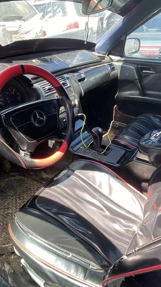 مرسيدس E320 2002 - صورة 2