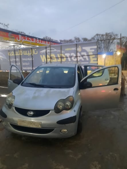 بي واي دي اف 0 2011 - صورة 3