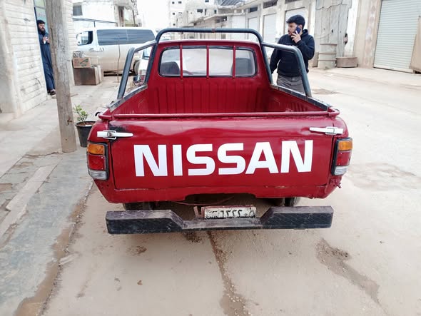 نيسان بيك اب 1993 - صورة 4