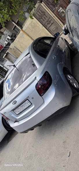 كيا ريو 2010 - صورة 1