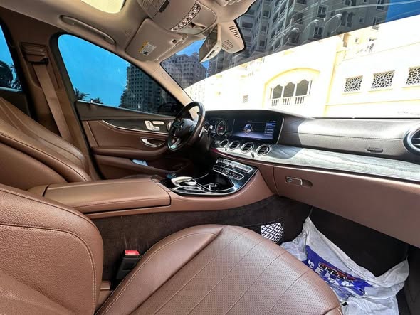 مرسيدس E300 2017 - صورة 4