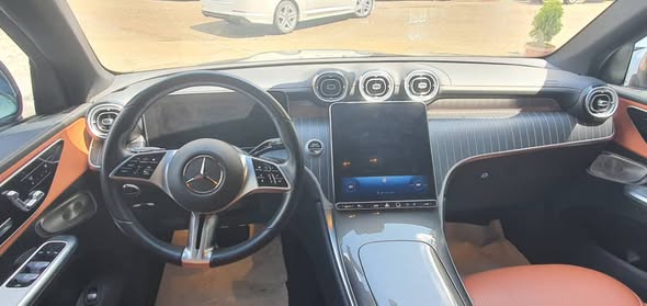 مرسيدس GLC 300 2025 - صورة 3