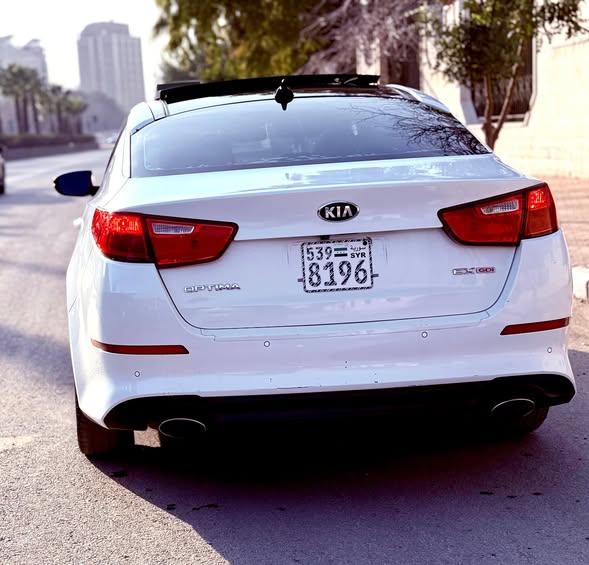 كيا اوبتيما 2015 - صورة 5