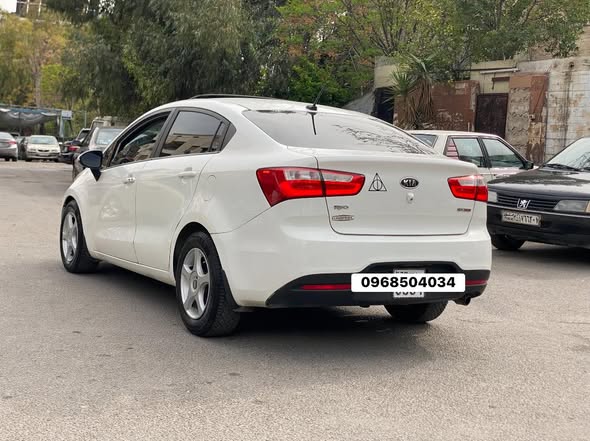 كيا ريو 2013 - صورة 5