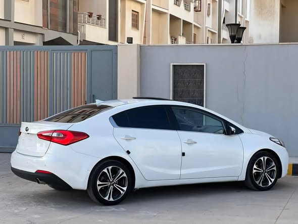 كيا K3 2013 - صورة 2