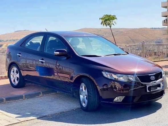 كيا فورتي 2010 - صورة 5
