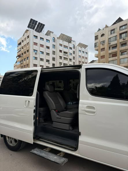 هيونداي غراند ستاريكس 2019 - صورة 5