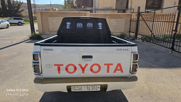 تويوتا هايلوكس 2010 - صورة 3