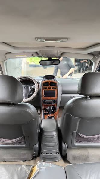 هيونداي سنتافي 2003 - صورة 2