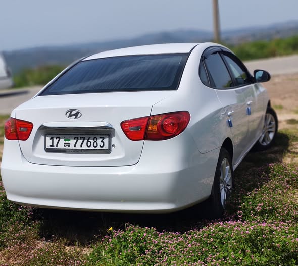 هونداي الينترا 2011 - صورة 2