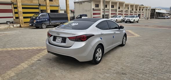 هيونداي النترا 2011 - صورة 4