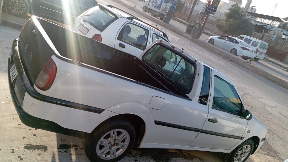 فولكس فاجن سافيرو 2002