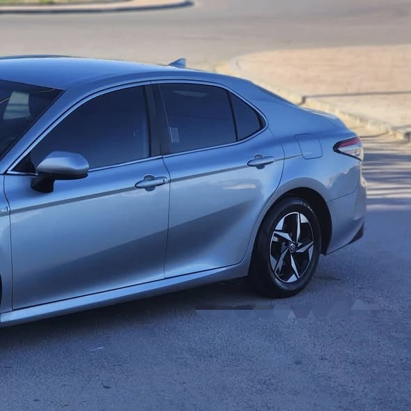 تويوتا كامري 2020 - صورة 2