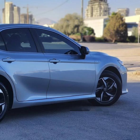 تويوتا كامري 2020 - صورة 4