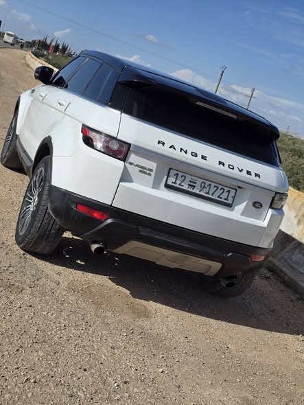 لاند روفر رنج روفر ايفوك 2013 - صورة 2
