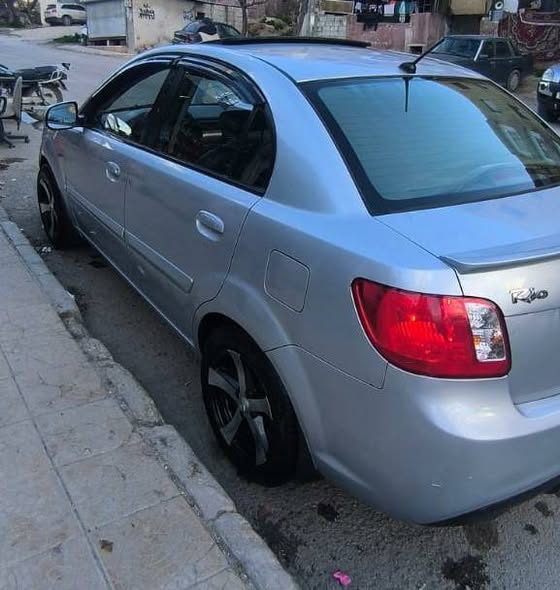 كيا ريو 2011 - صورة 2