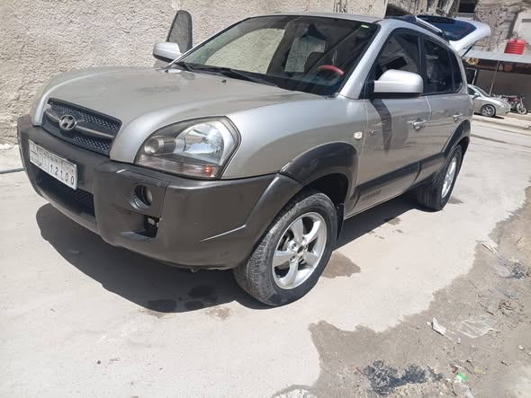 هيونداي توسان 2006 - صورة 4