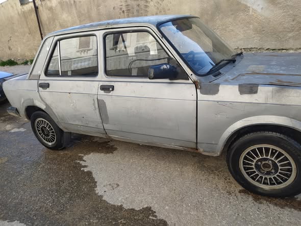 فيات 124 2001 - صورة 1