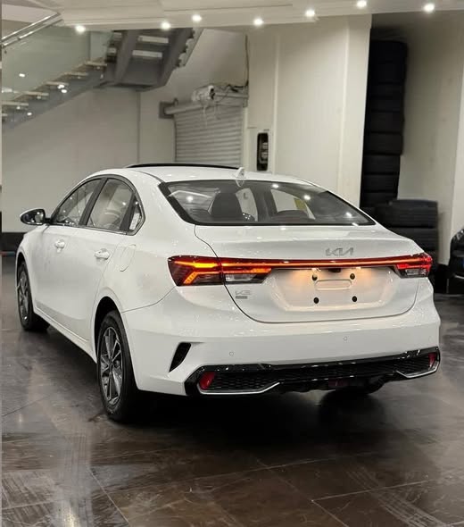 كيا K3 2025 - صورة 2