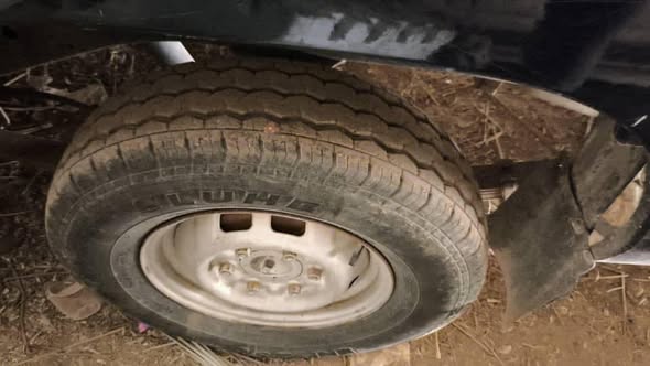 نيسان بيك أب 1993 - صورة 4