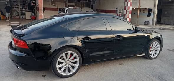 أودي A7 2014 - صورة 2