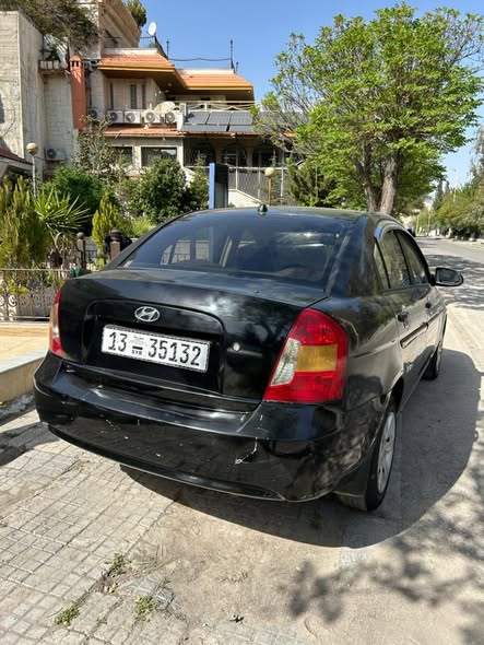 هيونداي فيرنا 2007 - صورة 2