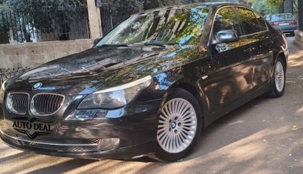 بي إم دبليو 520i 2010 - صورة 3