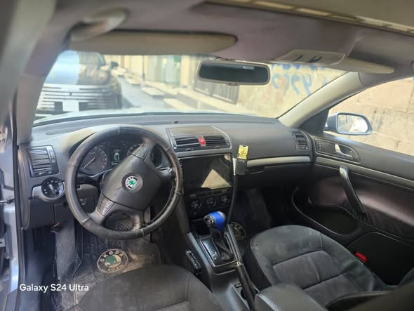 سكودا أوكتافيا 2007 - صورة 3