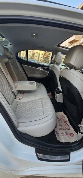 جينيسيس G70 2020 - صورة 4