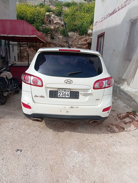 هيونداي سانتافي 2011 - صورة 4