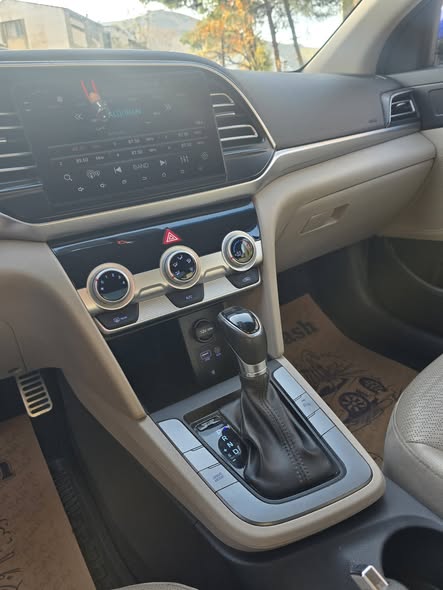 هيونداي إلنترا 2020 - صورة 5