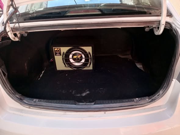 كيا سيراتو 2011 - صورة 2