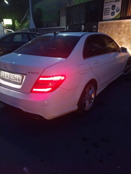 مرسيدس C300 2013 - صورة 2