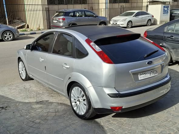 فورد فوكس 2007 - صورة 3