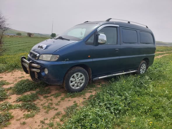 هيونداي ستاركس 2007 - صورة 3