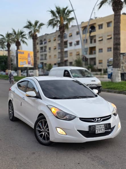 هيونداي الينترا 2011 - صورة 1