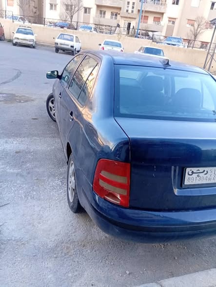 سكودا فابيا 2004 - صورة 2