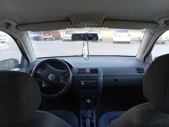 سكودا فابيا 2004 - صورة 5