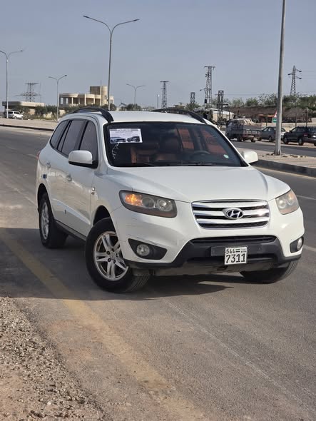 هيونداي سنتافيه 2010 - صورة 2