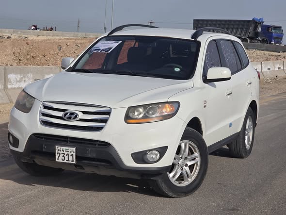 هيونداي سنتافيه 2010 - صورة 3