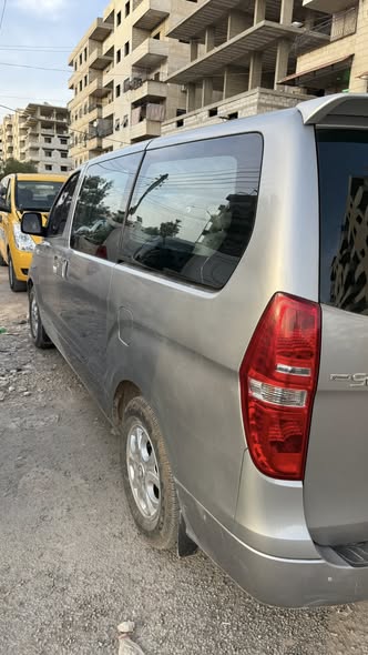 هيونداي ستاريكس 2013 - صورة 5