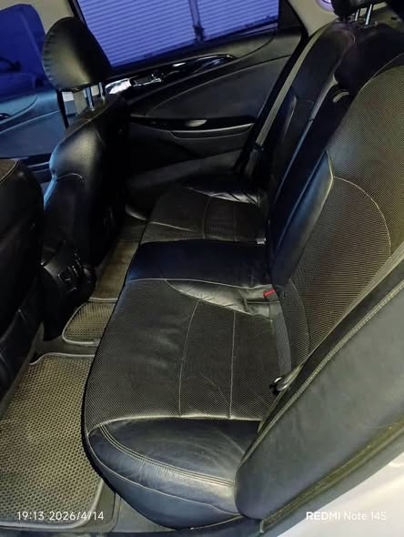 هونداي سوناتا 2011 - صورة 4