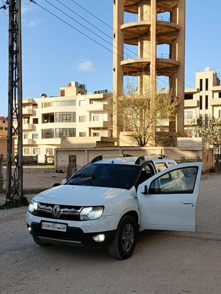 رينو داستر 2006 - صورة 2