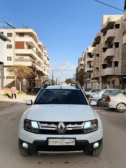 رينو داستر 2006 - صورة 4