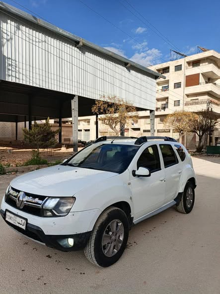 رينو داستر 2006 - صورة 5