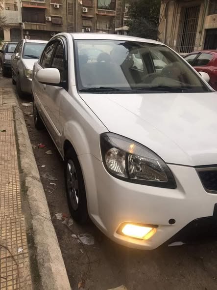 كيا ريو 2010 - صورة 1