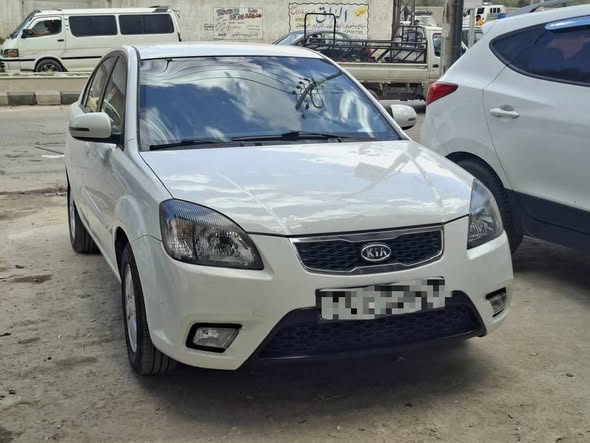 كيا ريو 2010 - صورة 1